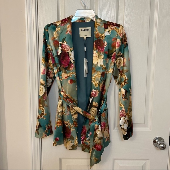 L'Agence Everly Wrap Shawl Silk Blazer in Rococo Floral Multi Size XS - Picture 7 of 12